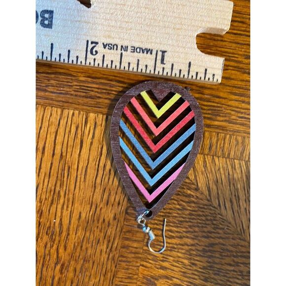 Wooden Boho Earrings Chevron Rainbow Pattern Lightweight Boho Casual Trendy - Picture 4 of 4